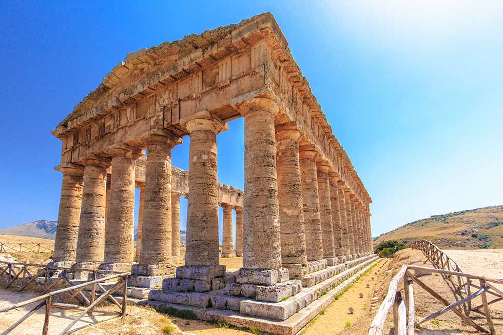 Temple of Segesta, Italy how to spend 2 weeks in southern italy itinerary.